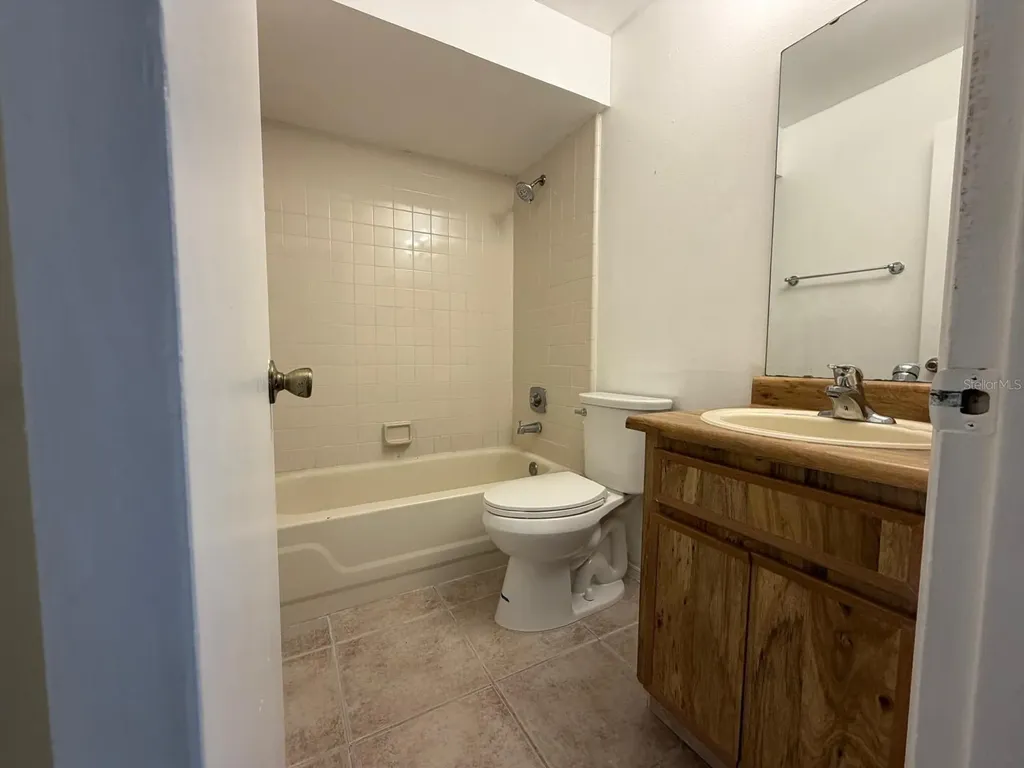 4240 Pershing Pointe Place Orlando FL 32822
