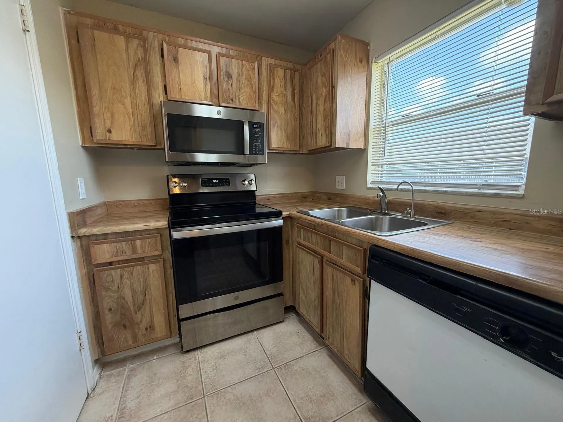 4240 Pershing Pointe Place Orlando FL 32822