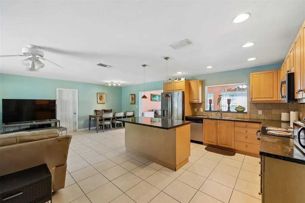 4321 S Lockwood Ridge Road Sarasota FL 34231