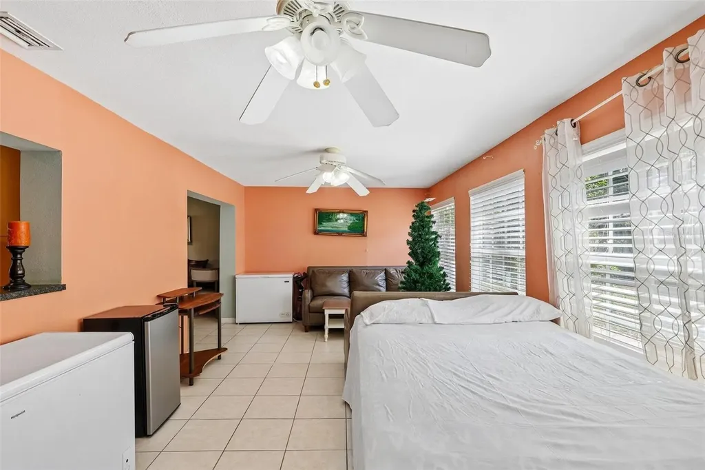 4321 S Lockwood Ridge Road Sarasota FL 34231