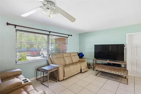 4321 S Lockwood Ridge Road Sarasota FL 34231