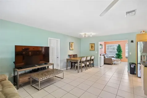 4321 S Lockwood Ridge Road Sarasota FL 34231