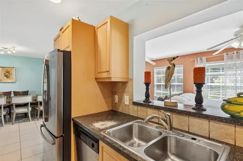 4321 S Lockwood Ridge Road Sarasota FL 34231