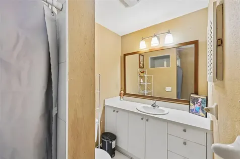 4321 S Lockwood Ridge Road Sarasota FL 34231