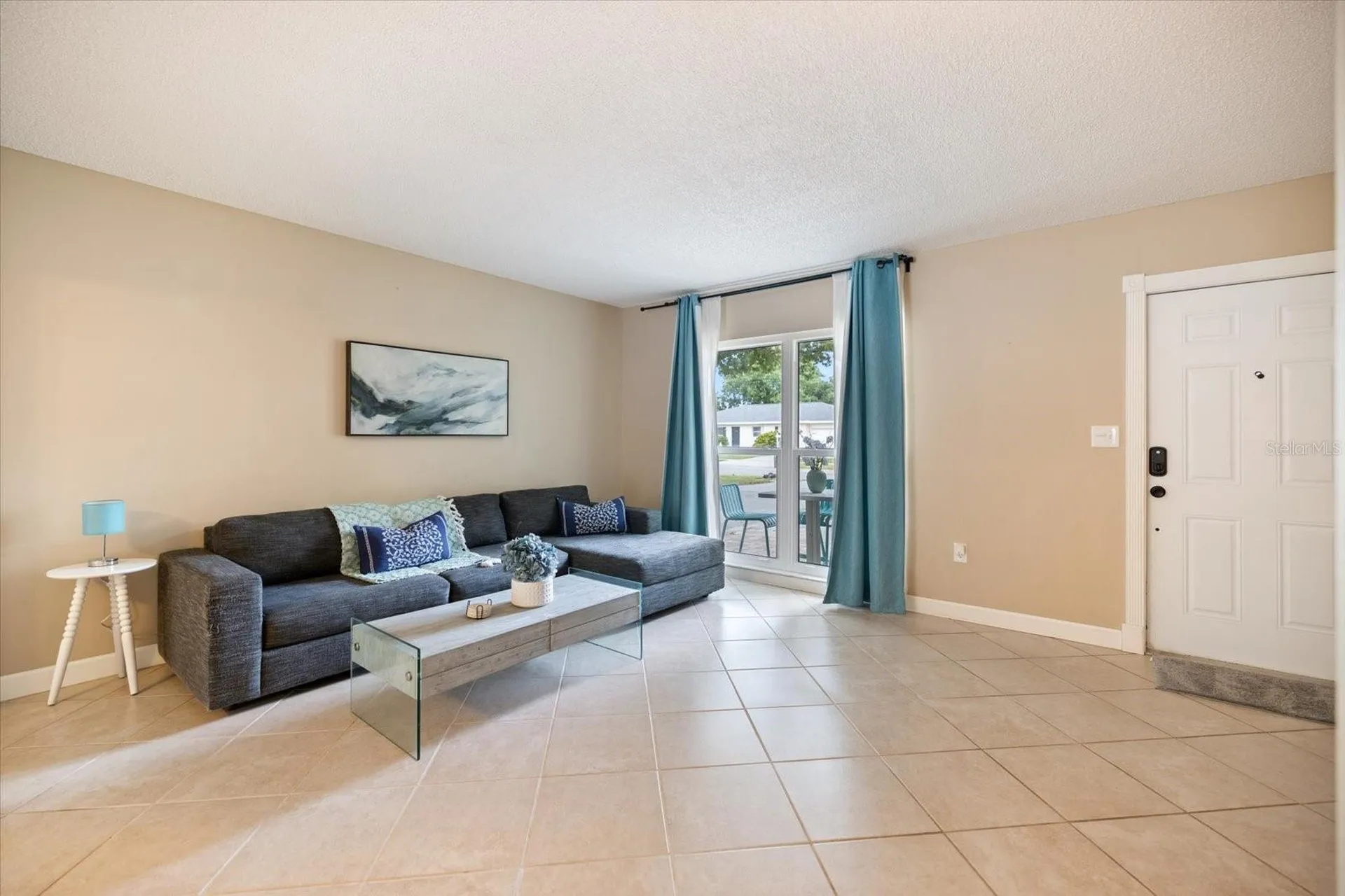 818 Plum Tree Lane Sarasota FL 34243