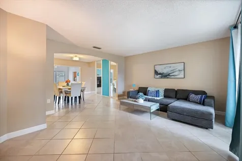 818 Plum Tree Lane Sarasota FL 34243
