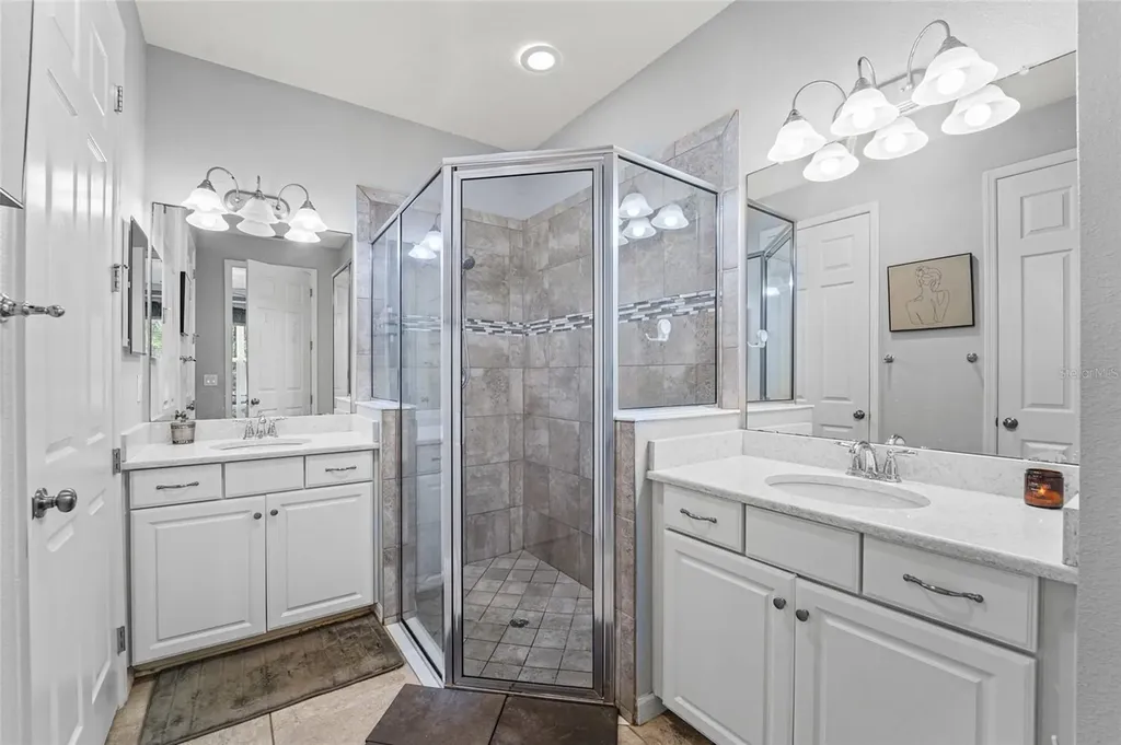 8903 Arabella Lane Seminole FL 33777