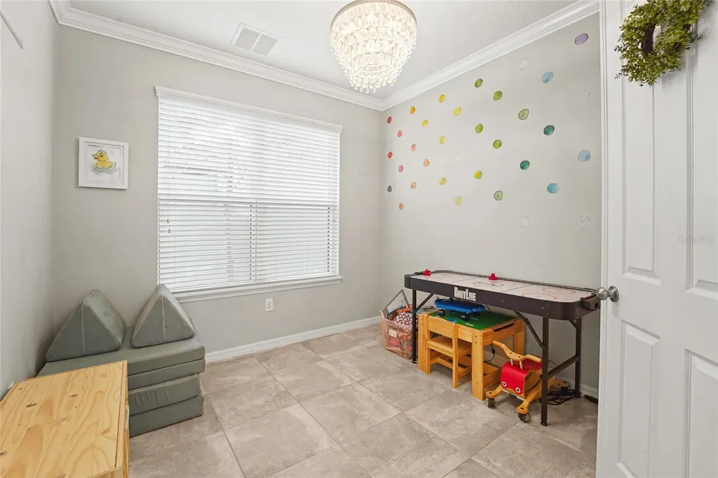 8903 Arabella Lane Seminole FL 33777