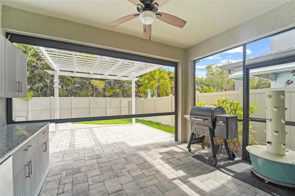 8903 Arabella Lane Seminole FL 33777