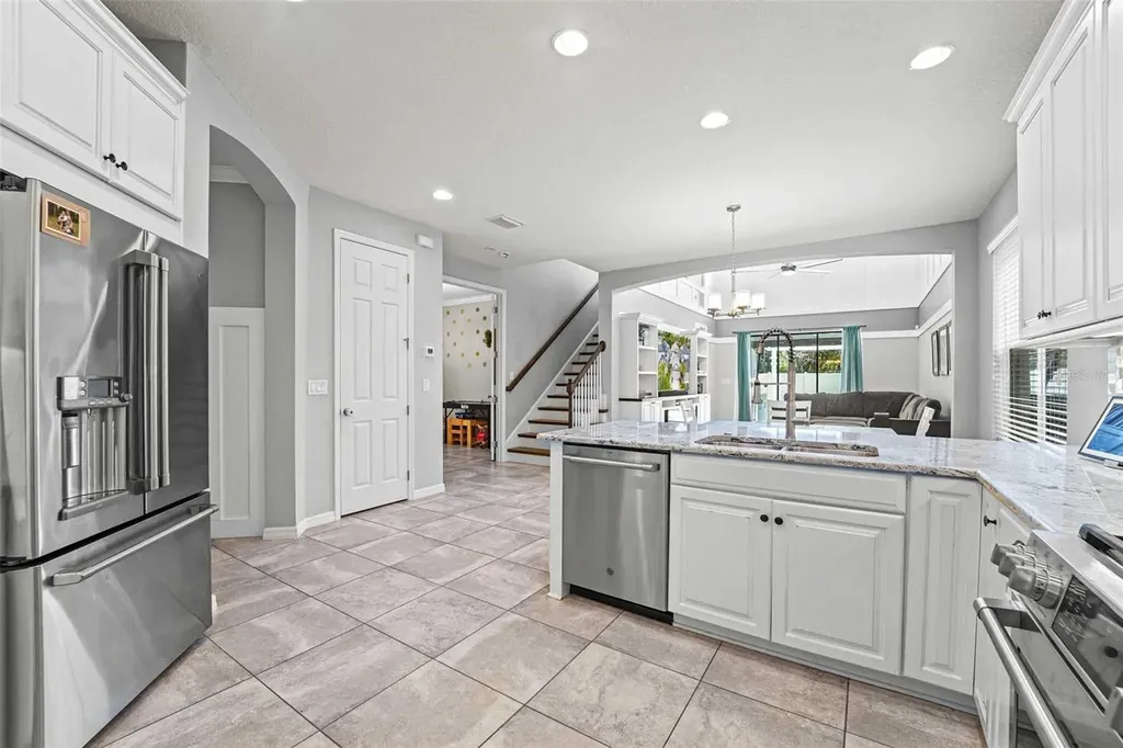 8903 Arabella Lane Seminole FL 33777