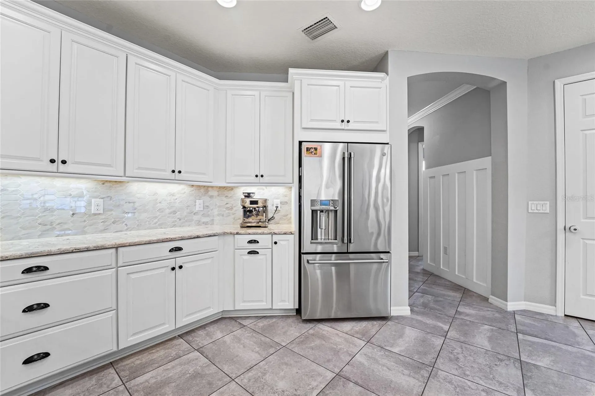 8903 Arabella Lane Seminole FL 33777