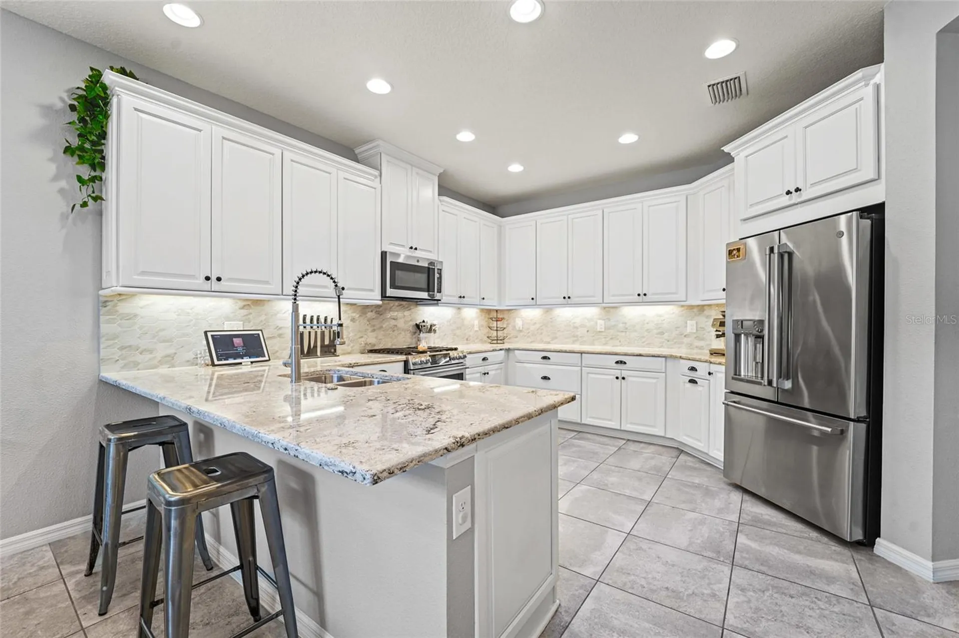 8903 Arabella Lane Seminole FL 33777