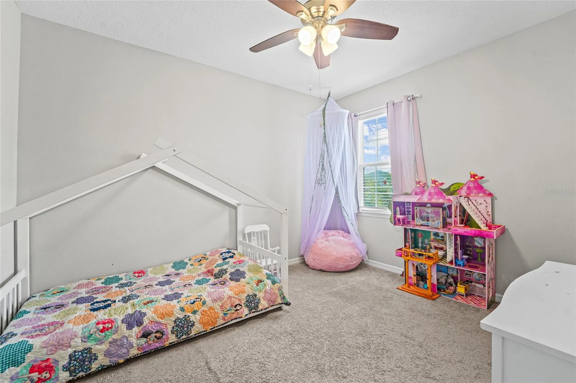 8903 Arabella Lane Seminole FL 33777