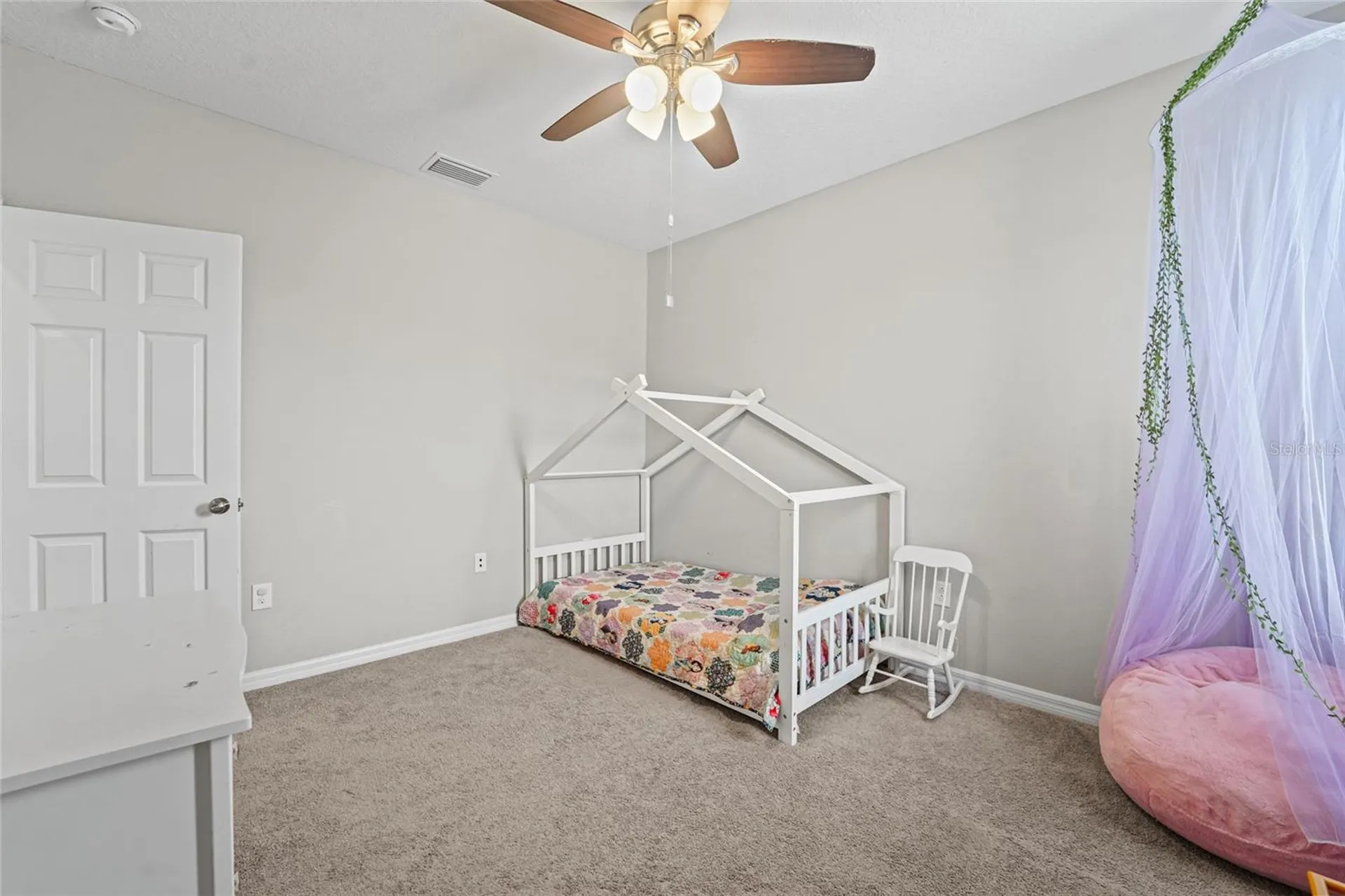 8903 Arabella Lane Seminole FL 33777