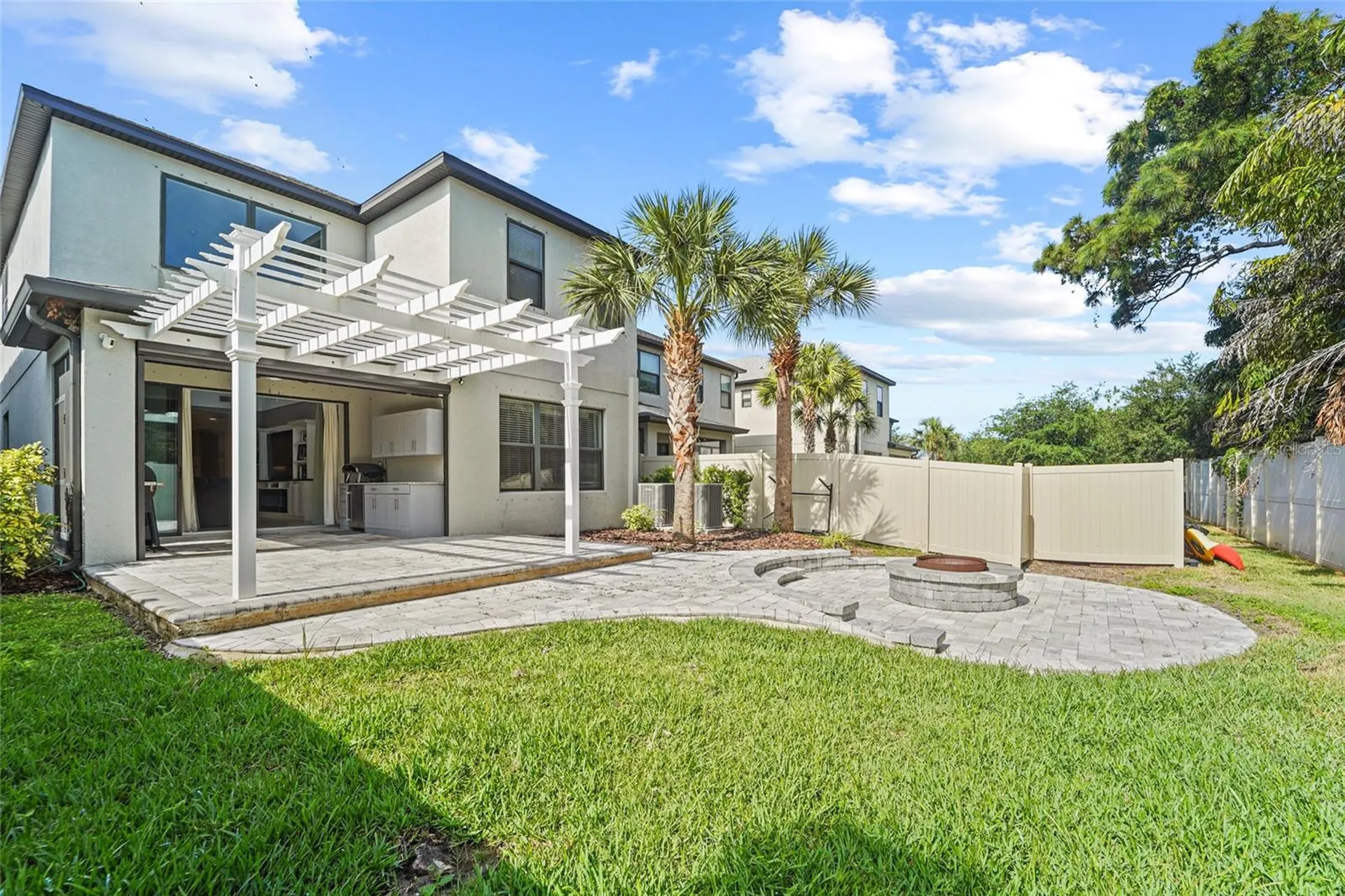 8903 Arabella Lane Seminole FL 33777