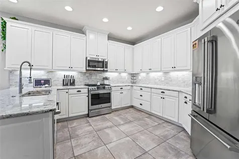 8903 Arabella Lane Seminole FL 33777