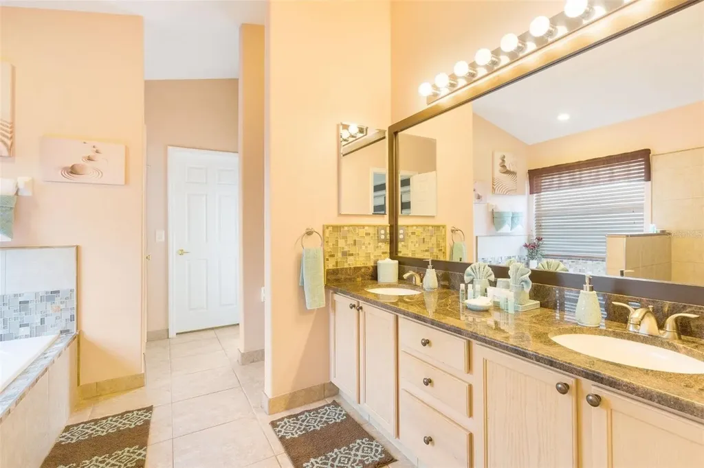 2672 Autumn Creek Circle Kissimmee FL 34747