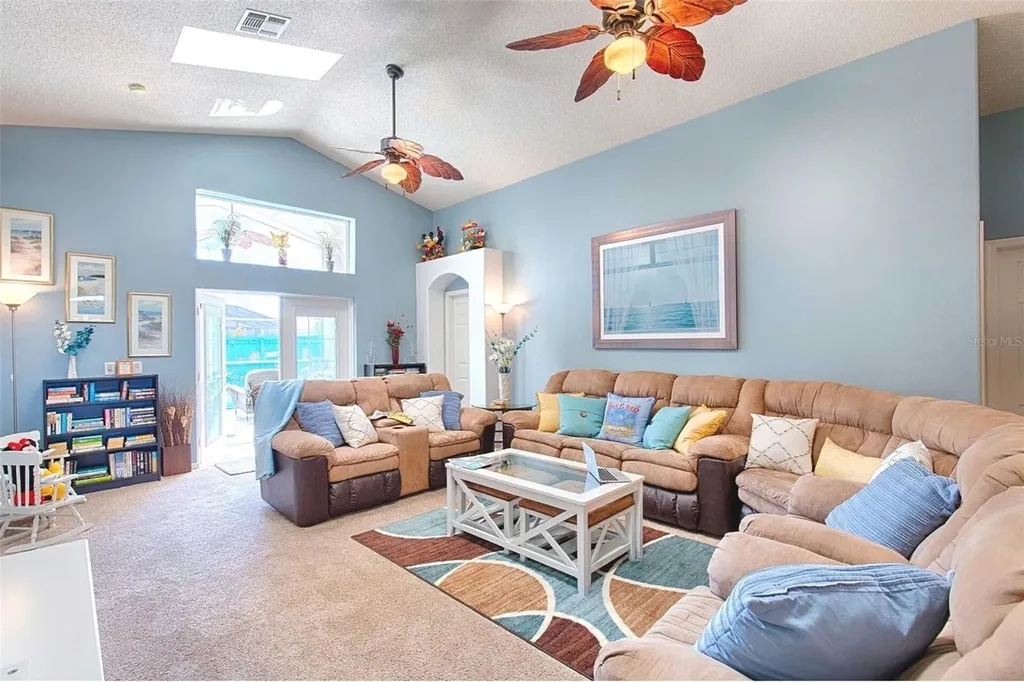 2672 Autumn Creek Circle Kissimmee FL 34747