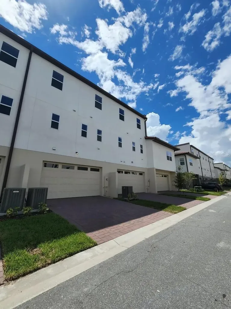 13647 Larkton Lane Orlando FL 32832