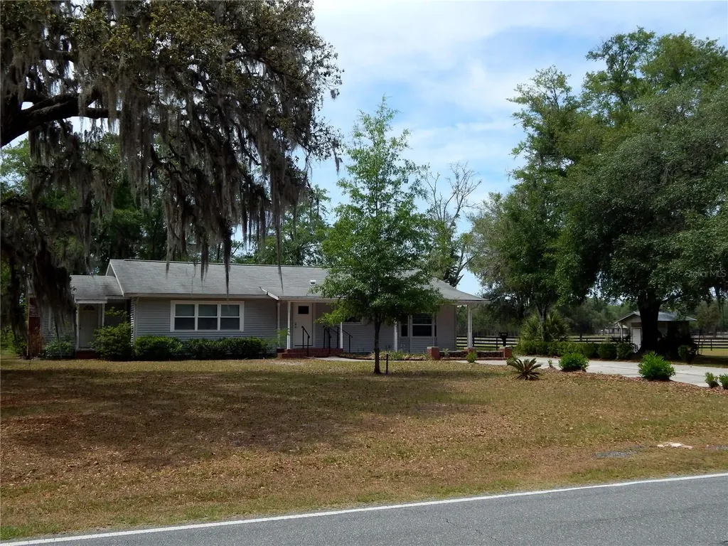12422 E Sr 18 Lake Butler FL 32054