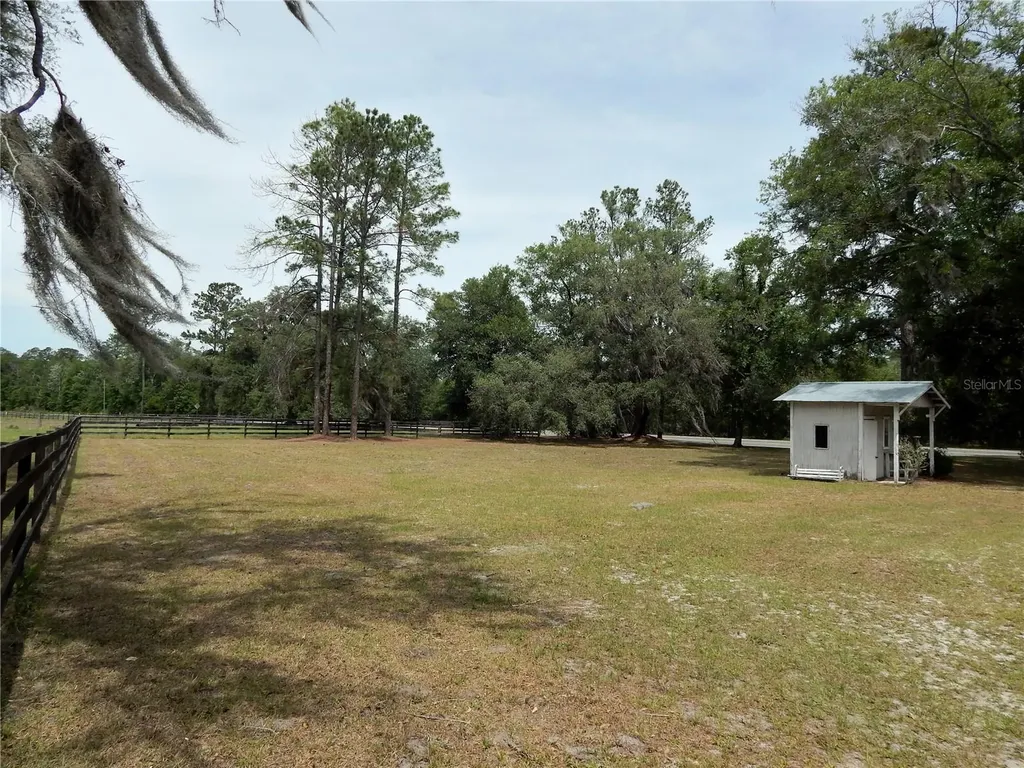 12422 E Sr 18 Lake Butler FL 32054