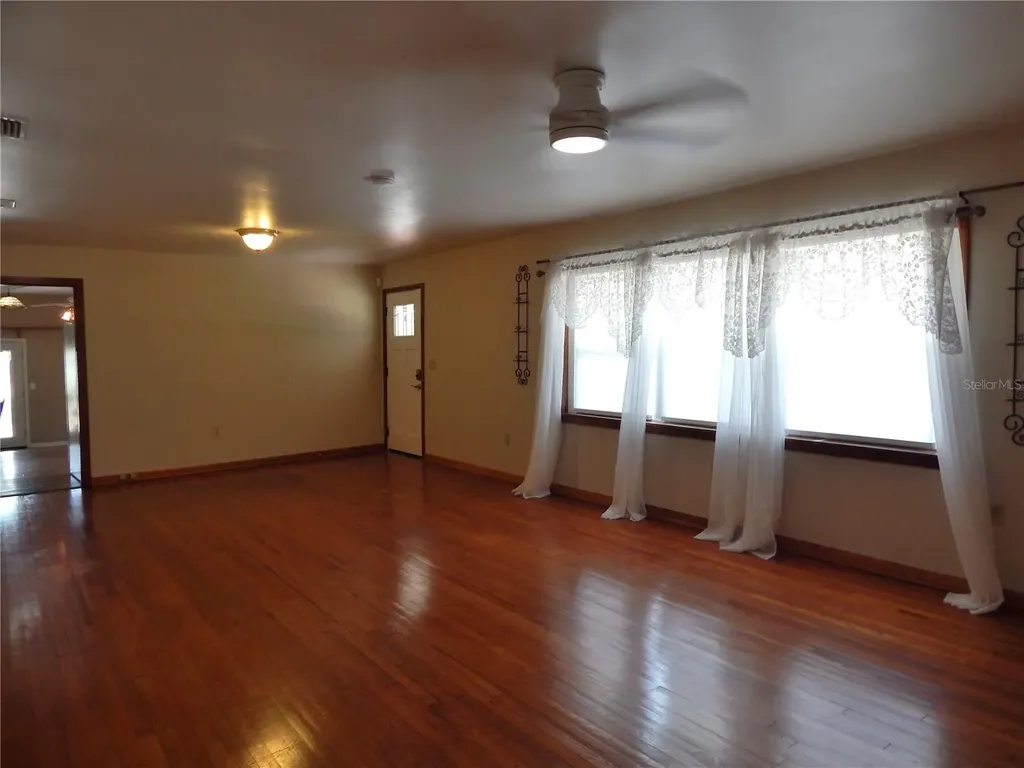 12422 E Sr 18 Lake Butler FL 32054