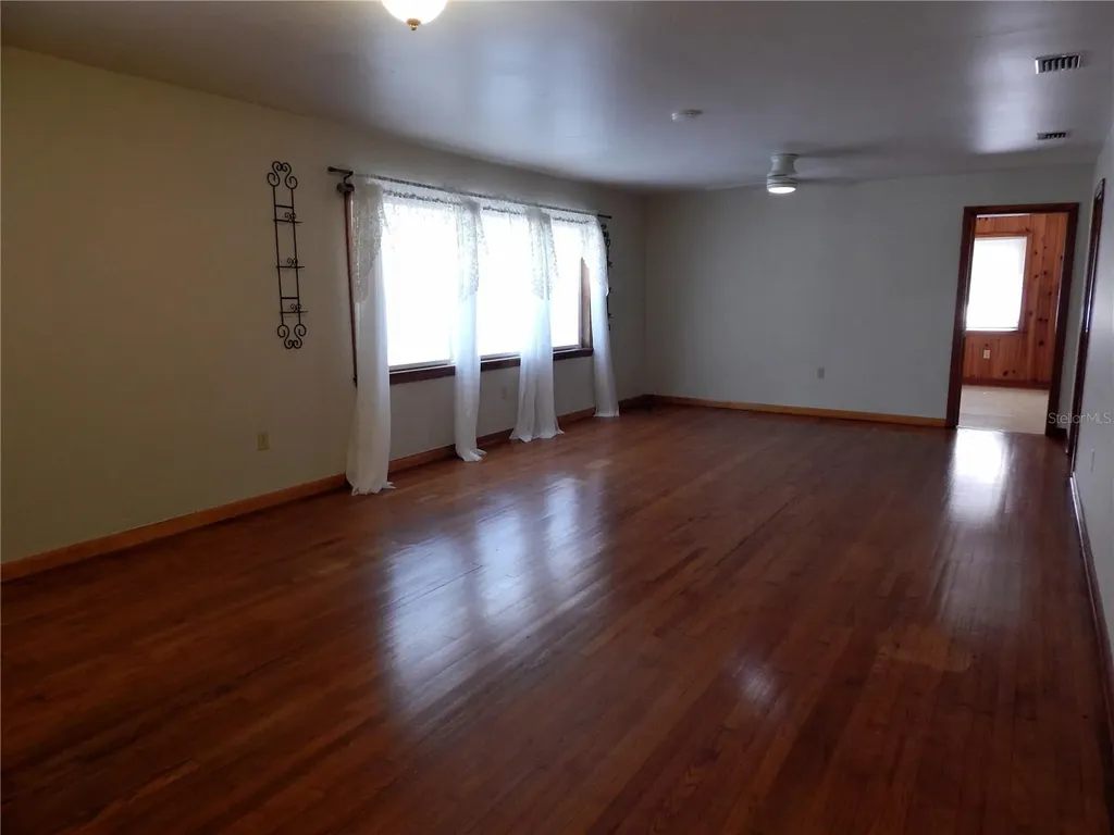 12422 E Sr 18 Lake Butler FL 32054