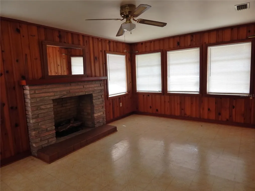 12422 E Sr 18 Lake Butler FL 32054