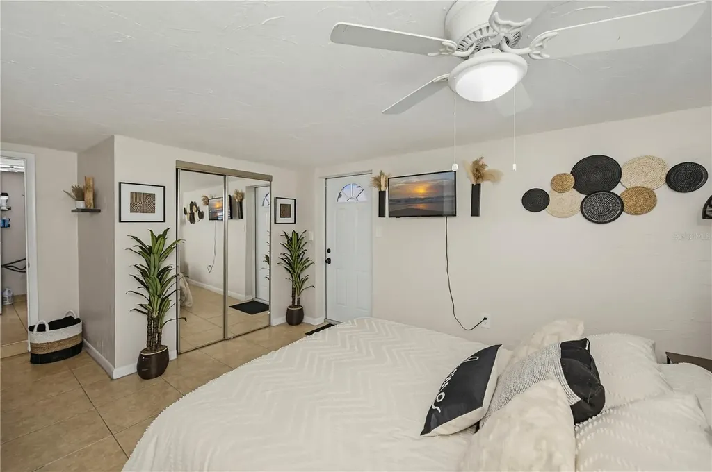 1050 Olympia Road Venice FL 34293