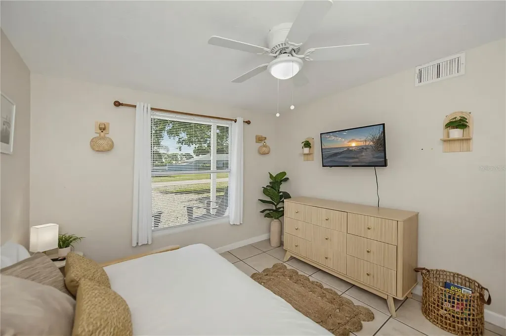 1050 Olympia Road Venice FL 34293