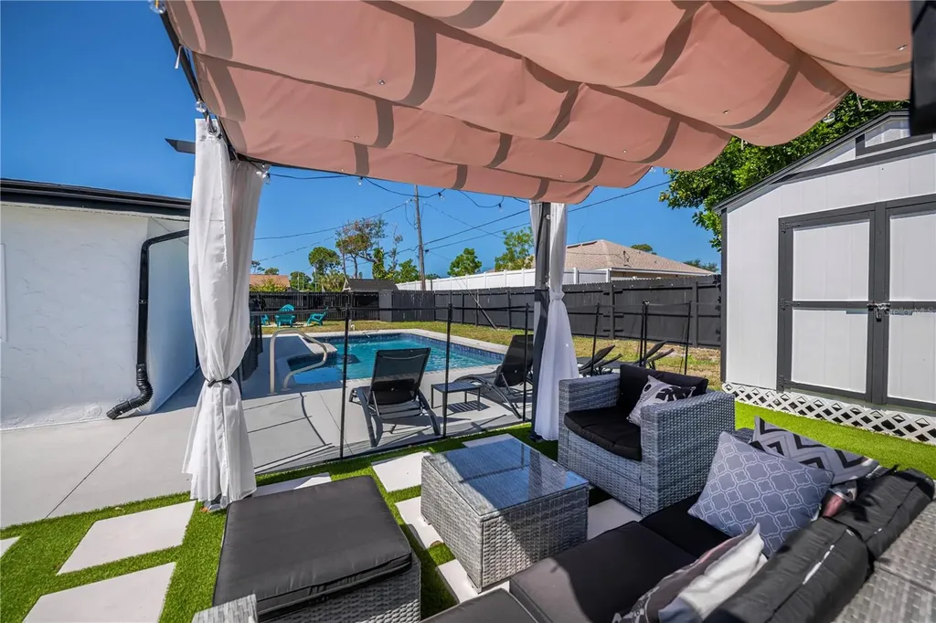 1050 Olympia Road Venice FL 34293