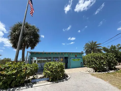 1050 Olympia Road Venice FL 34293