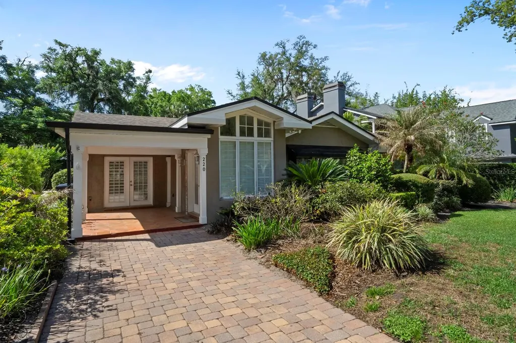 220 W Reading Way Winter Park FL 32789