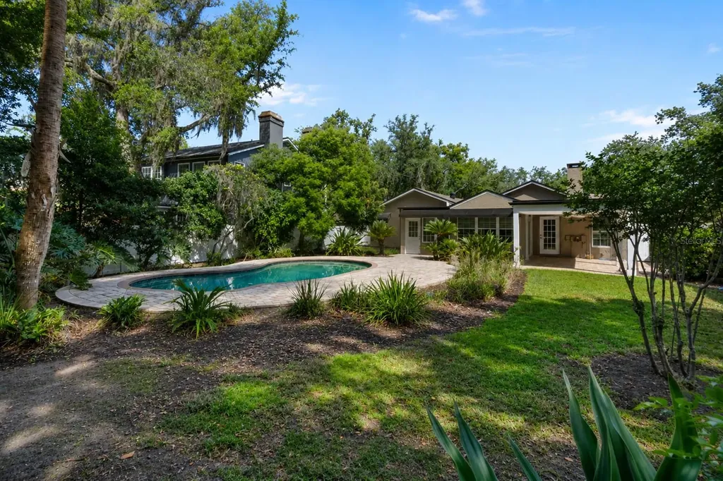 220 W Reading Way Winter Park FL 32789