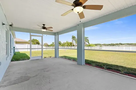 6447 Clair Shore Drive Apollo Beach FL 33572