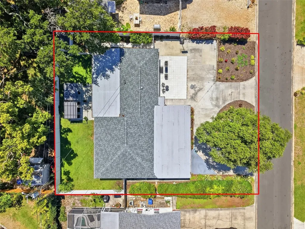 6900 10th Avenue N St Petersburg FL 33710