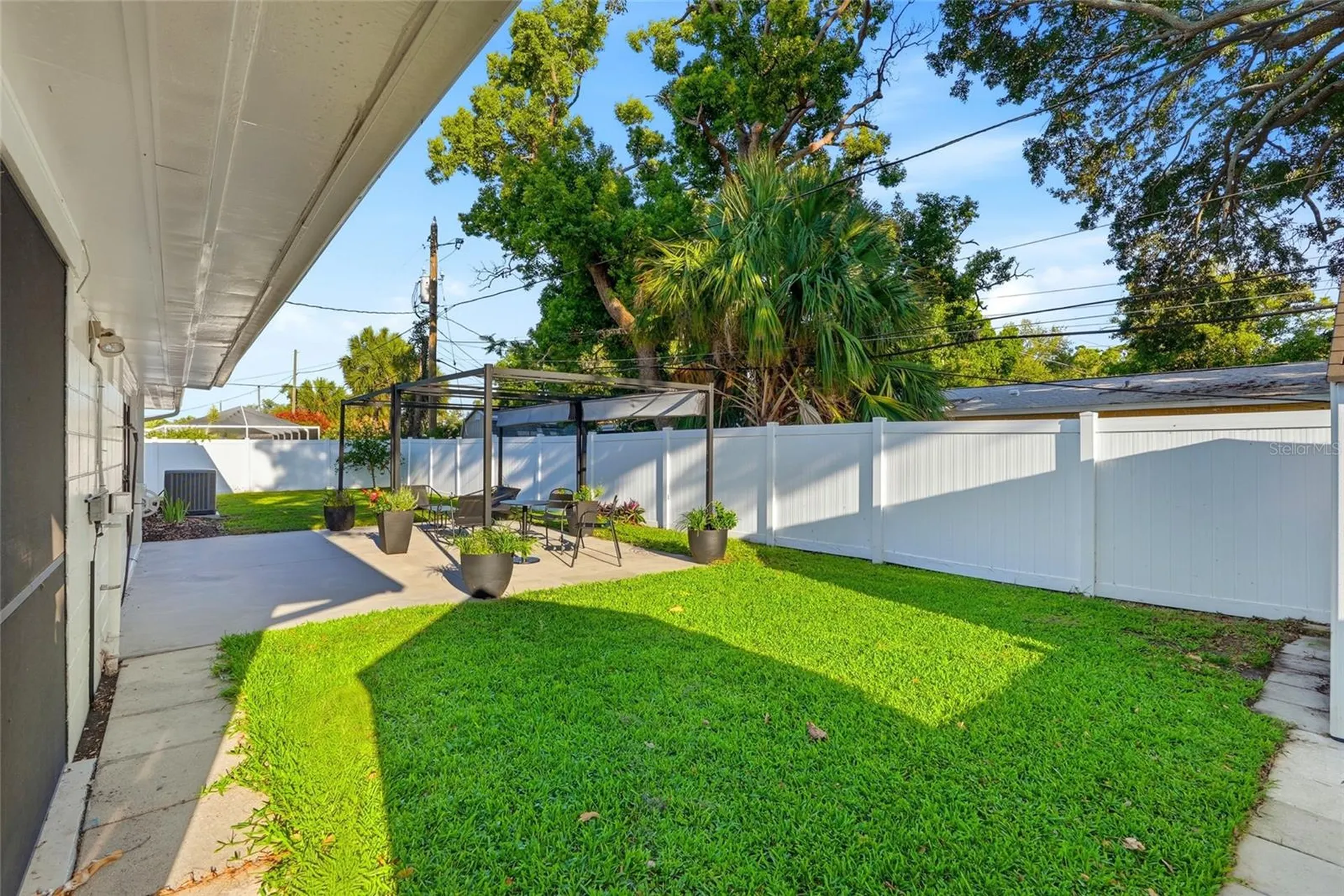 6900 10th Avenue N St Petersburg FL 33710