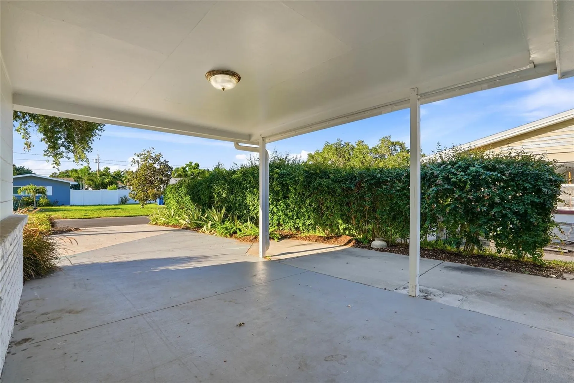 6900 10th Avenue N St Petersburg FL 33710