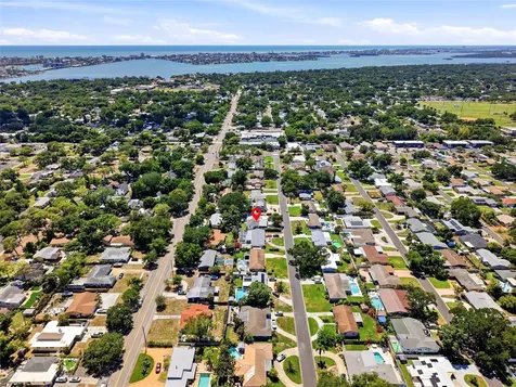 6900 10th Avenue N St Petersburg FL 33710