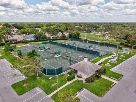 1462 Shady Brook Court Spring Hill FL 34606