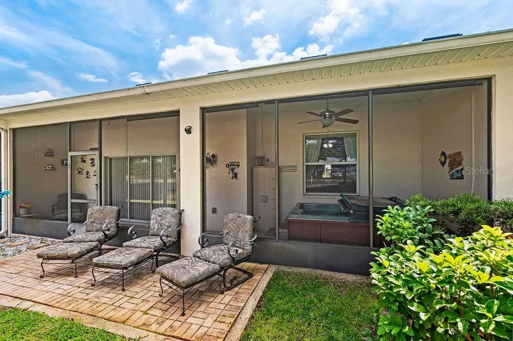 1016 Green Gate Boulevard Groveland FL 34736