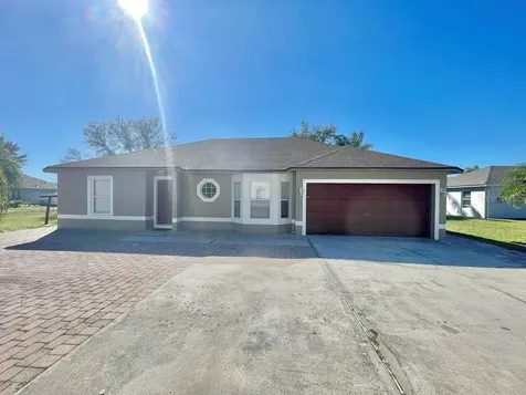 221 Cobalt Drive Kissimmee FL 34758
