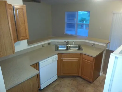 221 Cobalt Drive Kissimmee FL 34758