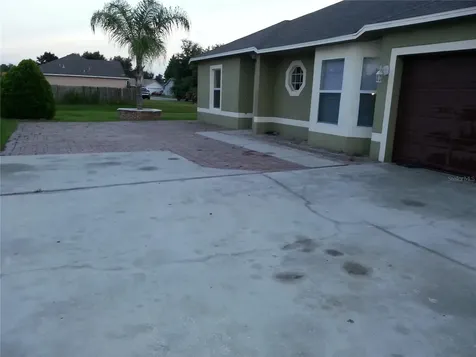 221 Cobalt Drive Kissimmee FL 34758