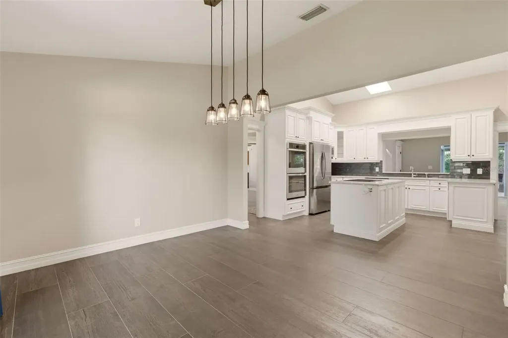 215 Sovereign Court Altamonte Springs FL 32701