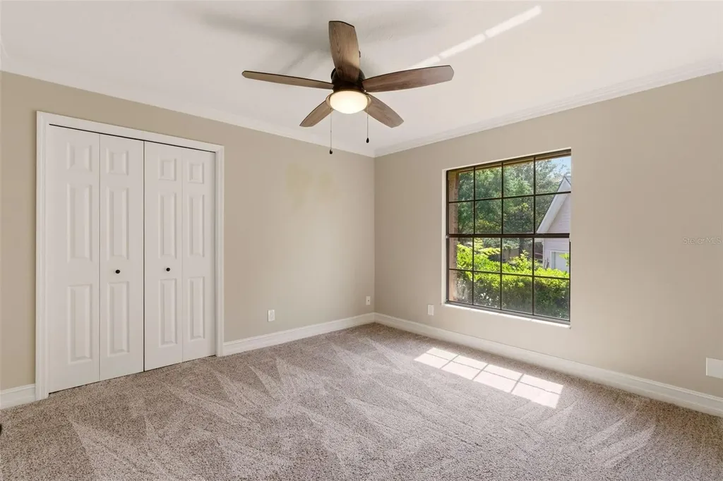 215 Sovereign Court Altamonte Springs FL 32701