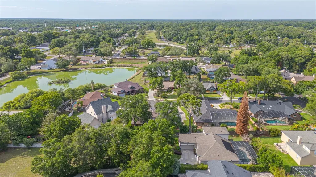 215 Sovereign Court Altamonte Springs FL 32701