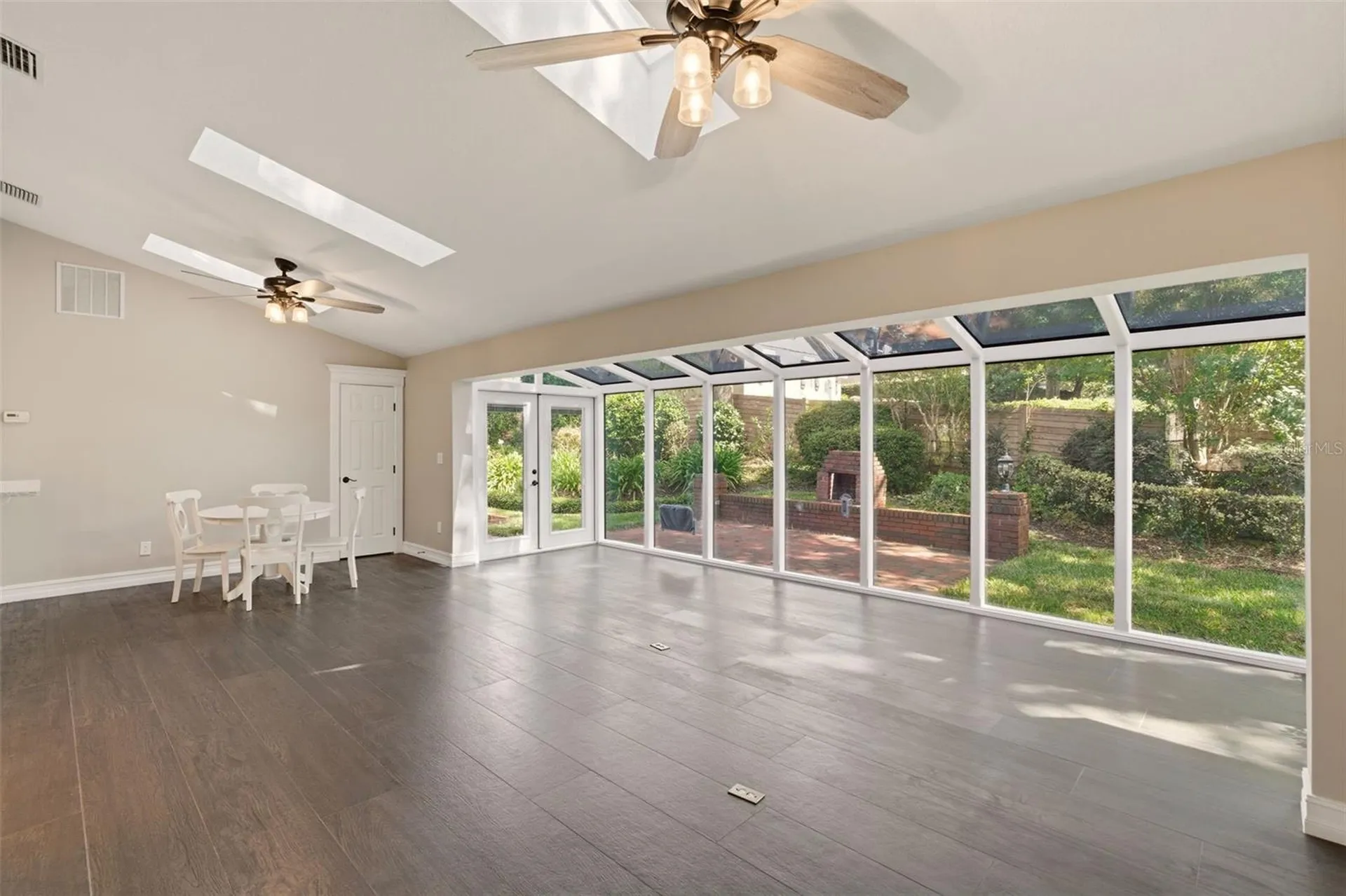 215 Sovereign Court Altamonte Springs FL 32701