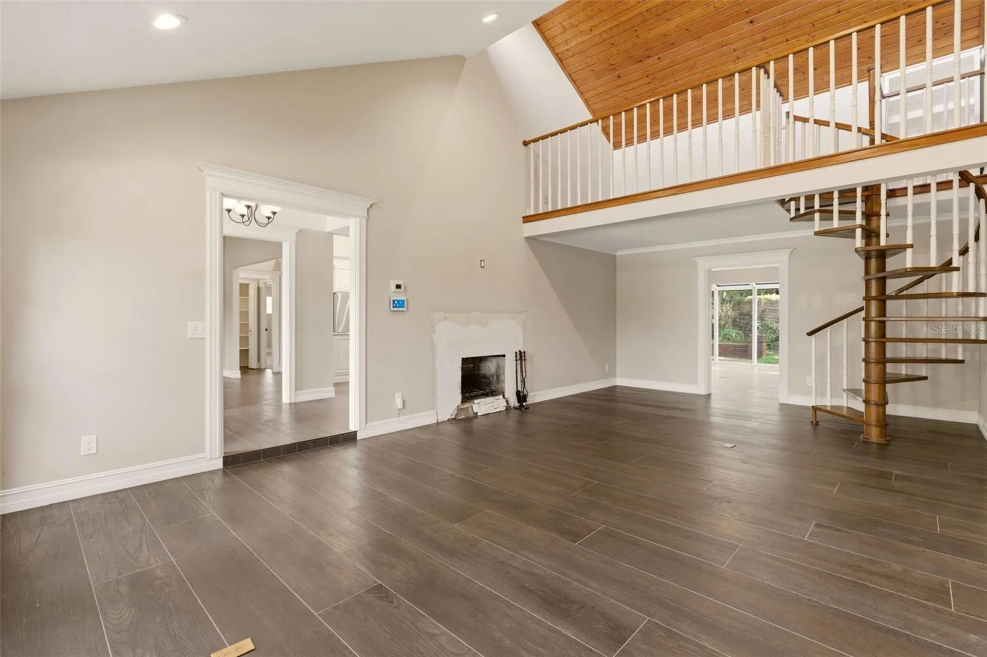 215 Sovereign Court Altamonte Springs FL 32701