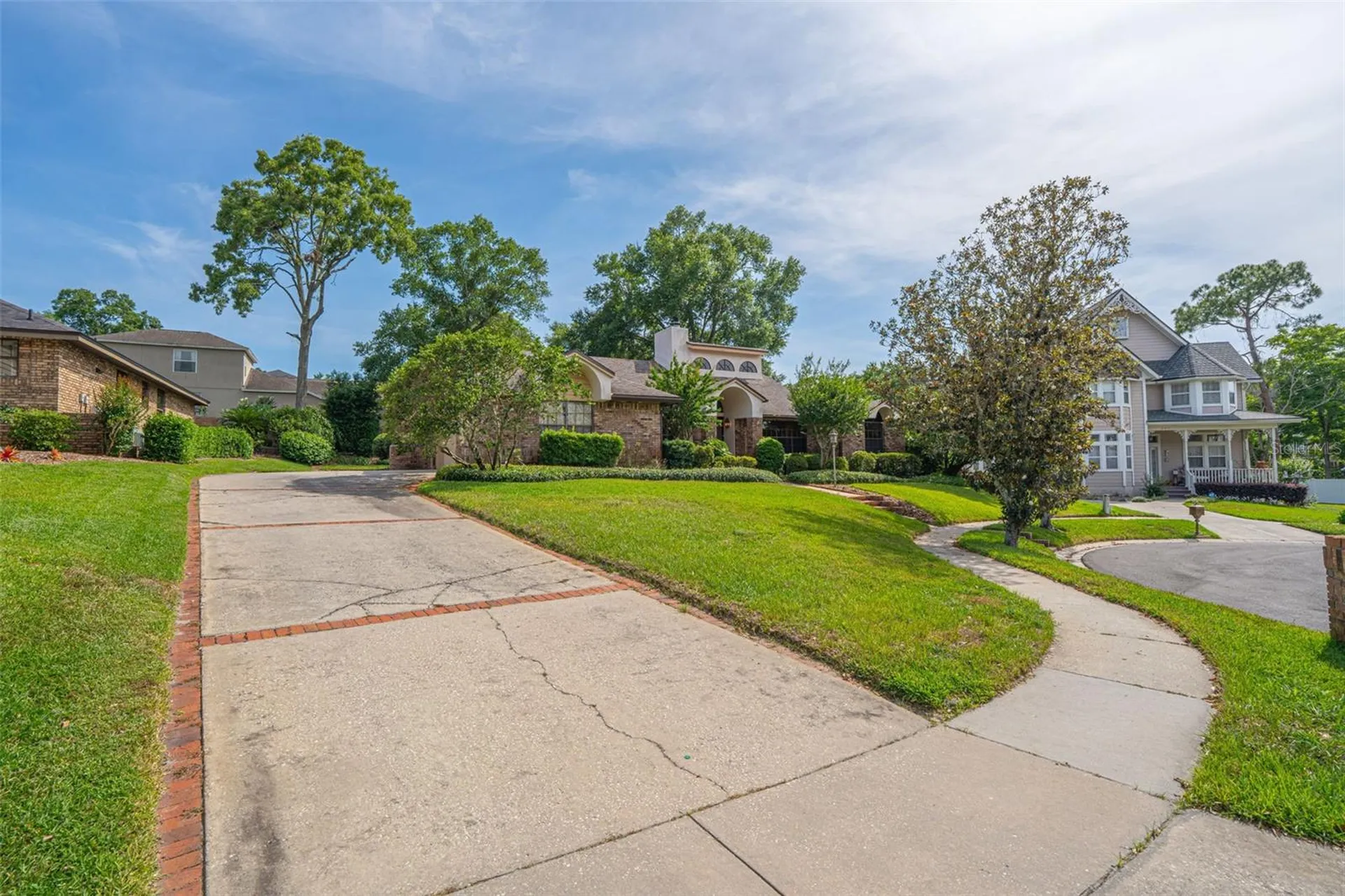 215 Sovereign Court Altamonte Springs FL 32701